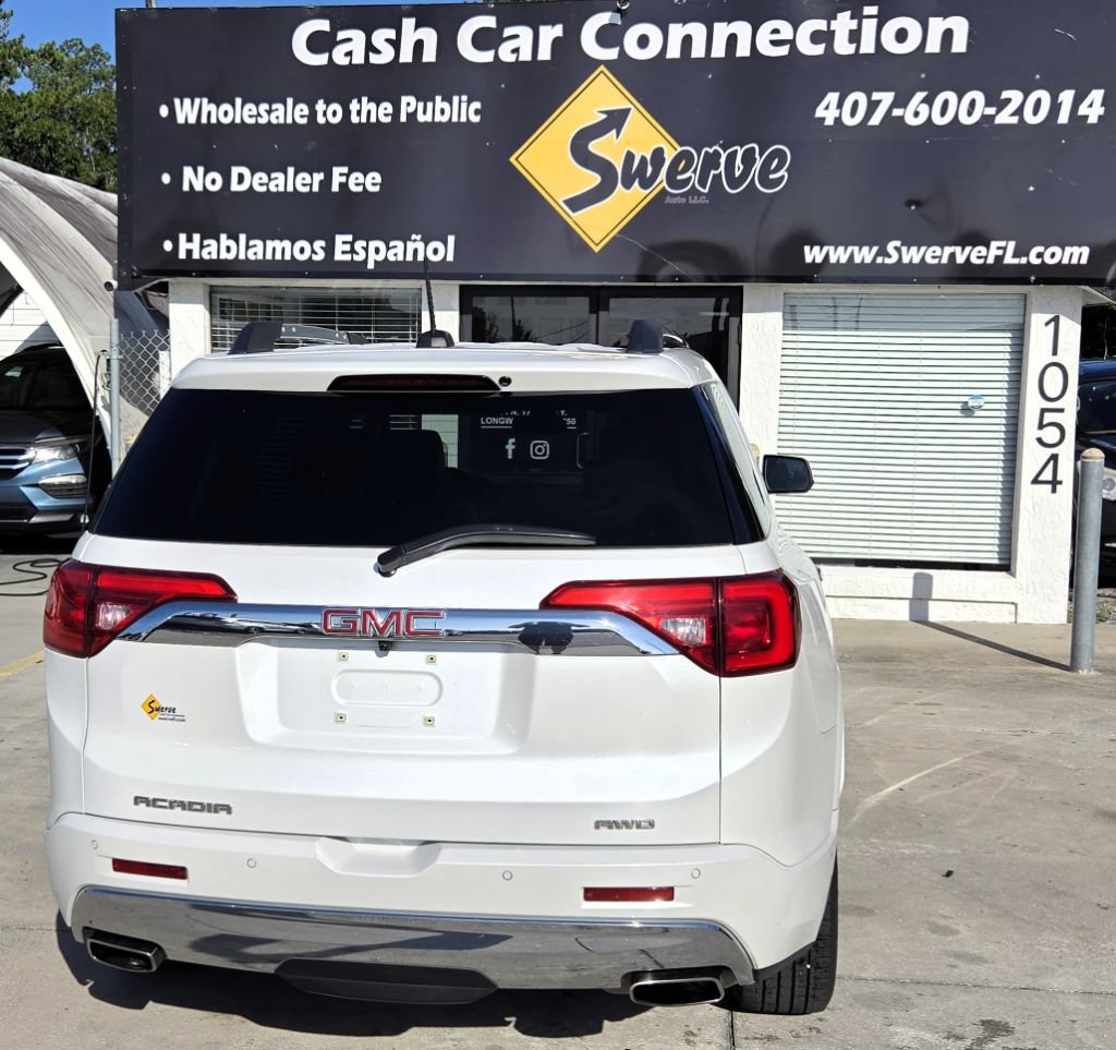 Used 2017 GMC Acadia Denali w/ Technology Package AWD/4WD image 11
