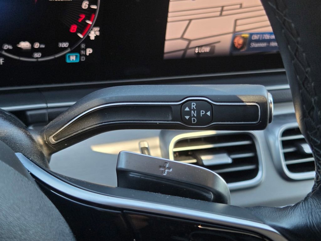 Used 2024 Mercedes-Benz GLE 450e 4MATIC image 24