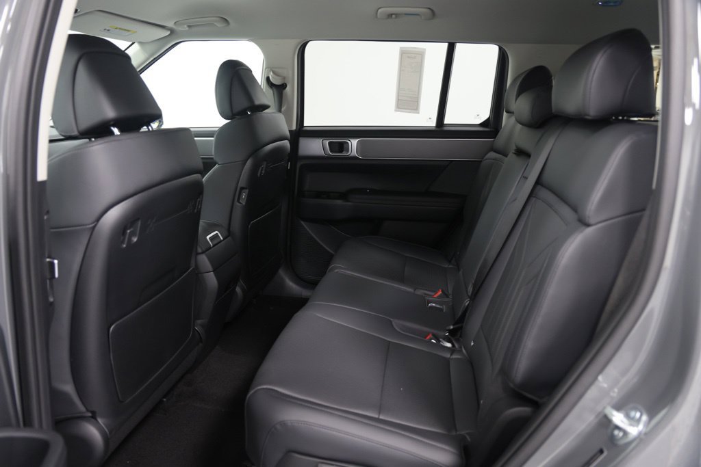 New 2027 Hyundai Santa Fe SEL AWD/4WD image 17