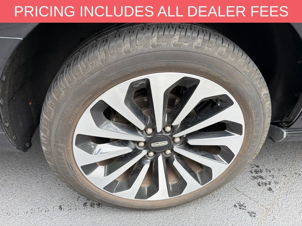 Used 2023 Lincoln Navigator L Reserve AWD/4WD image 7