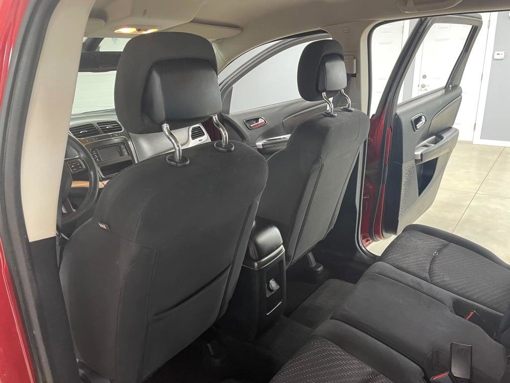 Used 2018 Dodge Journey SE w/ Blacktop Package FWD image 13