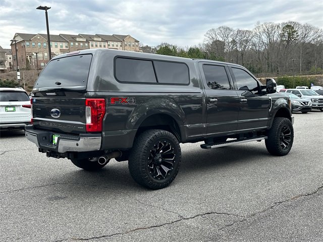 Used 2017 Ford F250 Lariat w/ Chrome Package image 7