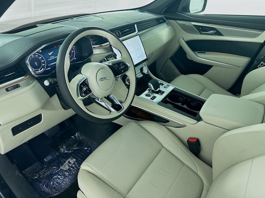 New 2026 Jaguar F-PACE R-Dynamic S AWD/4WD image 9
