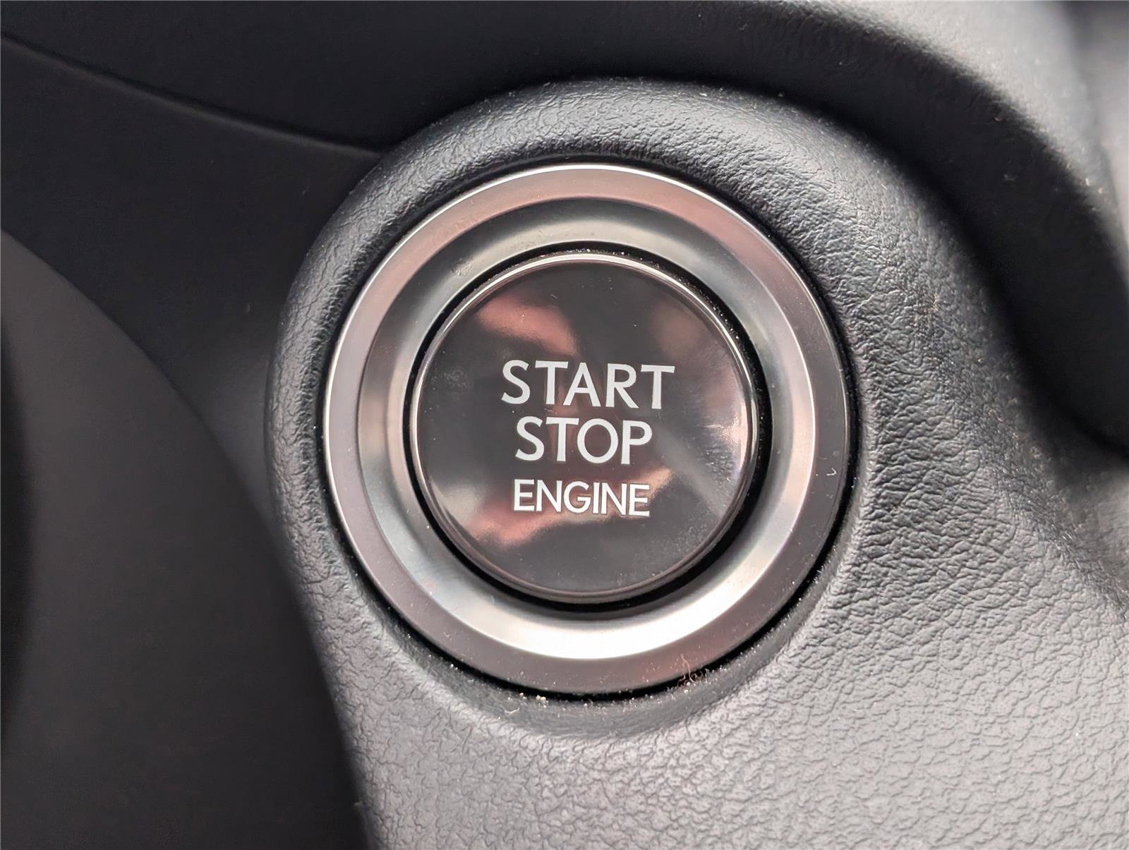 Used 2025 Lexus IS 350 F Sport w/ Navigation Package image 28