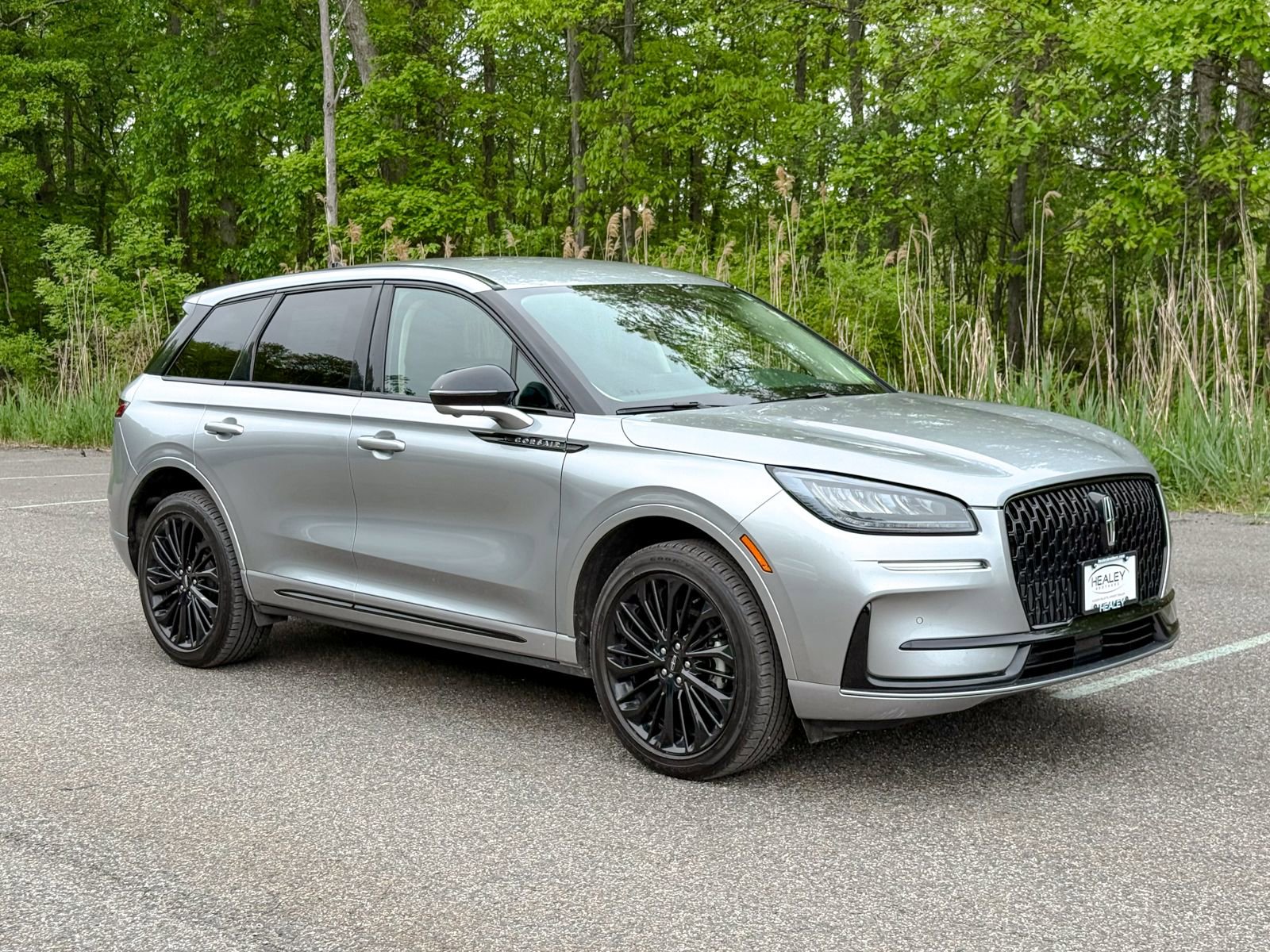 Used 2023 Lincoln Corsair AWD w/ Equipment Group 101A image 1