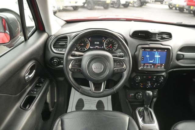 Used 2021 Jeep Renegade Limited image 21