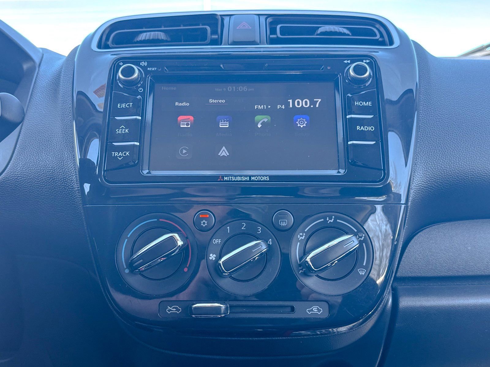 Used 2019 Mitsubishi Mirage LE image 27