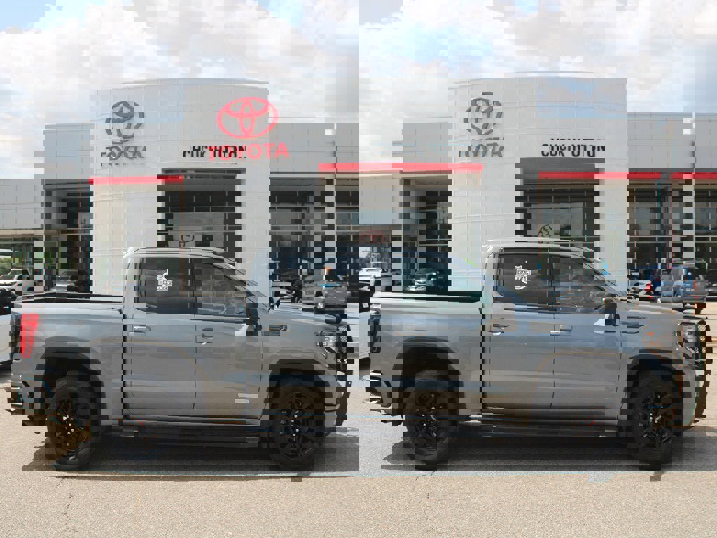 Used 2020 GMC Sierra 1500 Elevation w/ Elevation Value Package image 1