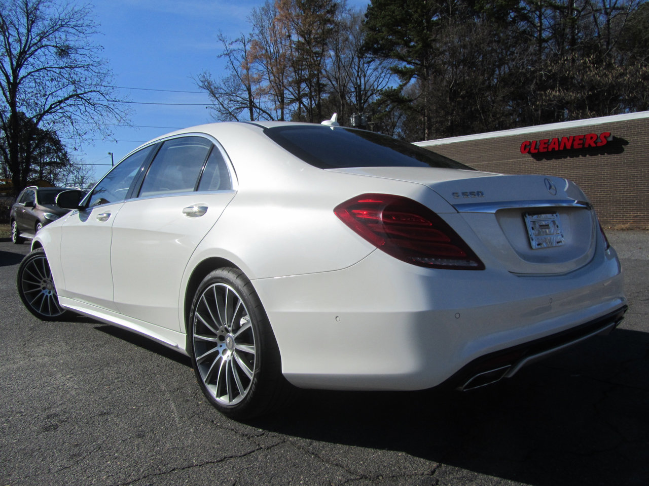 Used 2015 Mercedes-Benz S 550 Sedan image 8