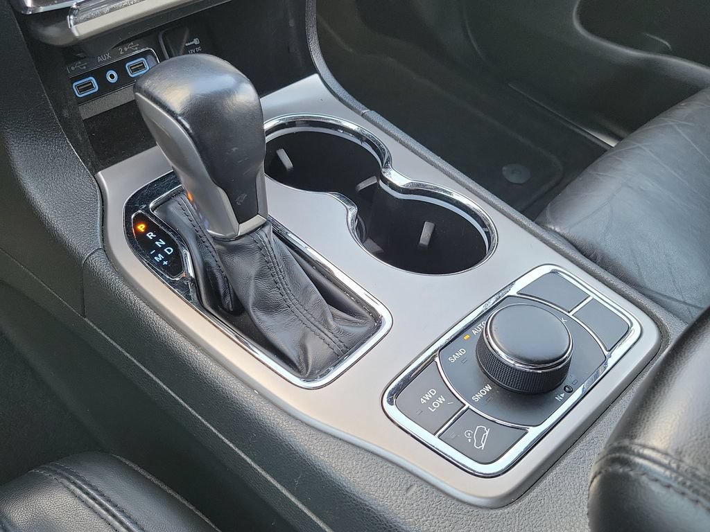 Used 2021 Jeep Grand Cherokee Limited AWD/4WD image 30