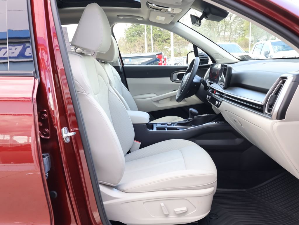 Used 2025 Kia Sorento X-Line EX AWD/4WD image 38