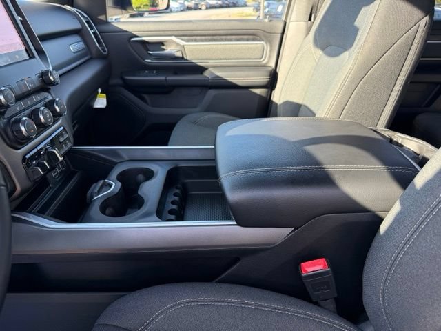 Used 2023 RAM 1500 Big Horn AWD/4WD image 23
