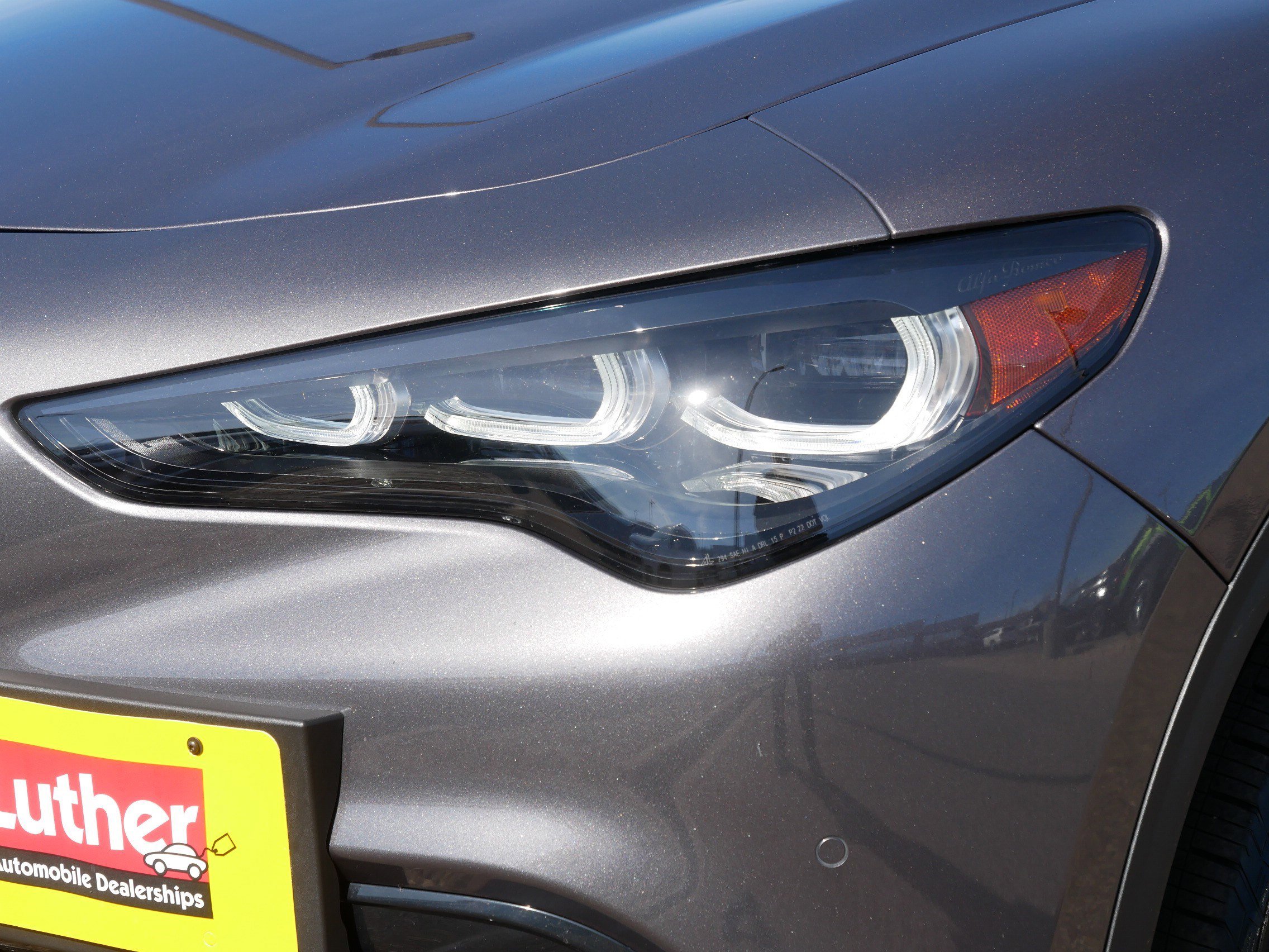 Used 2025 Alfa Romeo Stelvio Sprint w/ Convenience Package image 16