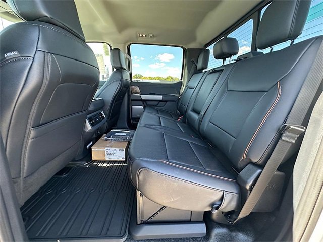 New 2026 Ford F350 Lariat w/ Chrome Package image 17