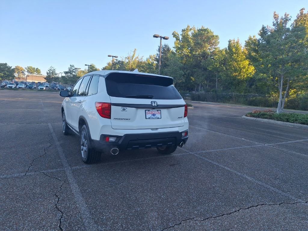 Used 2023 Honda Passport EX-L image 18