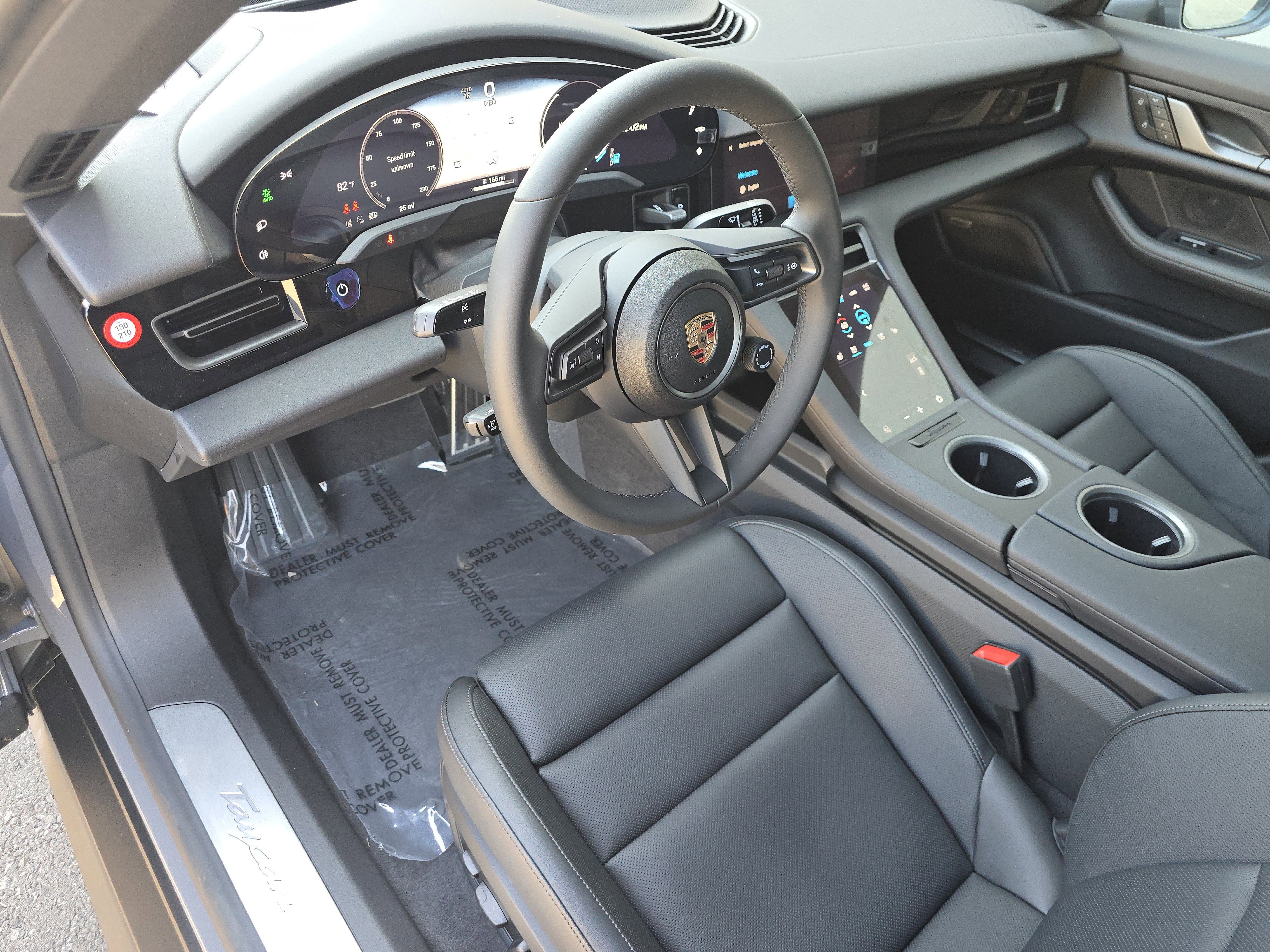 New 2025 Porsche Taycan image 4