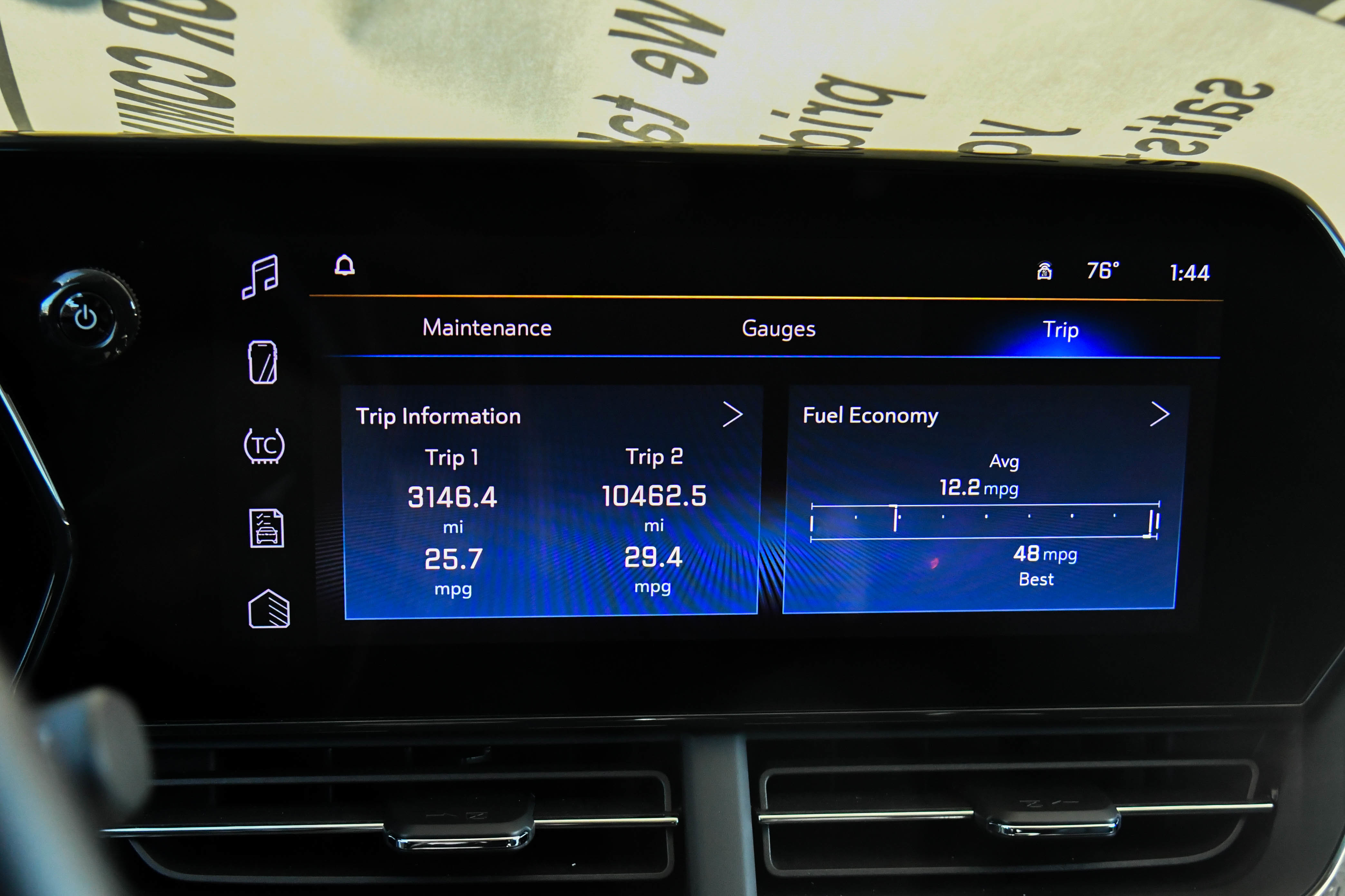 Used 2025 Chevrolet Trax LT w/ LT Convenience Package image 19