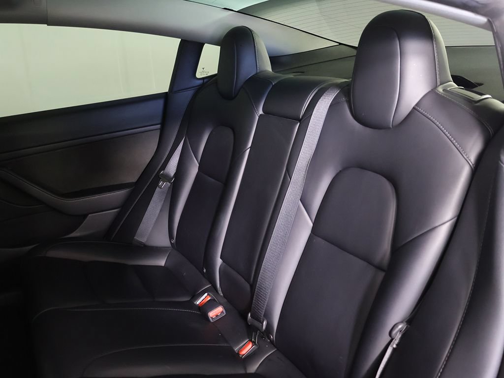 Used 2023 Tesla Model 3 Standard Range RWD image 29