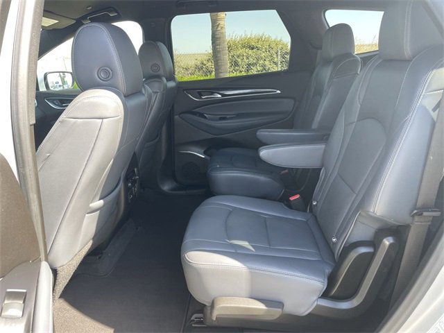 Used 2022 Buick Enclave Premium image 24
