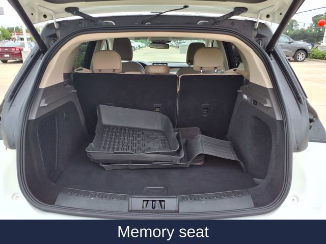 Used 2022 Lincoln Corsair FWD w/ Equipment Group 101A image 12