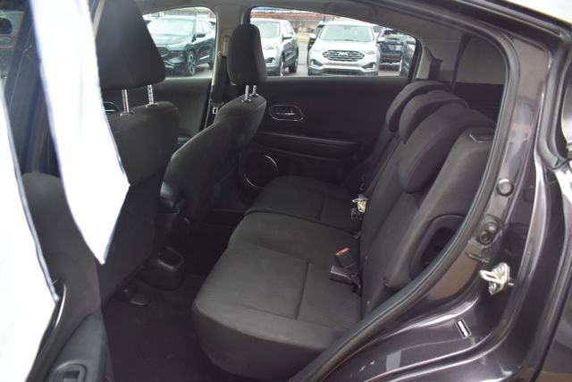 Used 2018 Honda HR-V EX image 33