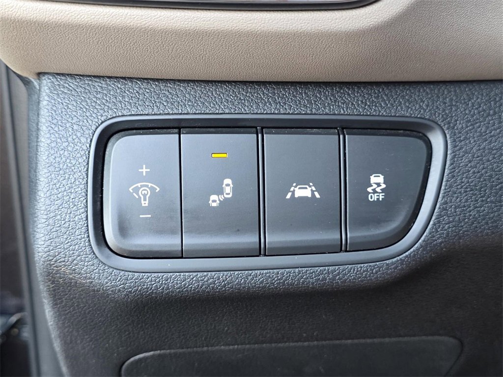 Used 2020 Hyundai Santa Fe SEL image 24