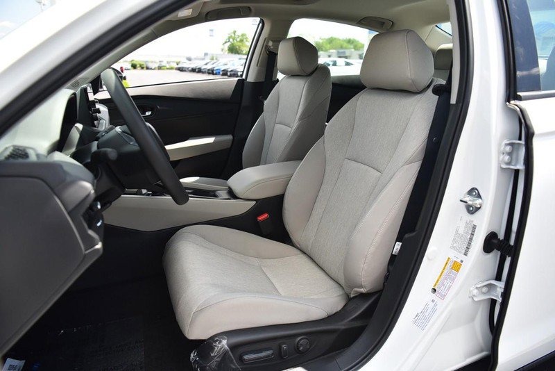 New 2025 Honda Accord SE image 18