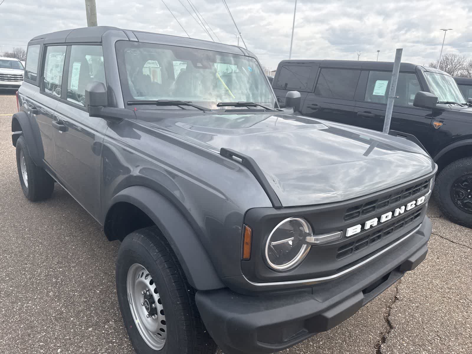 New 2026 Ford Bronco 4-Door AWD/4WD image 20