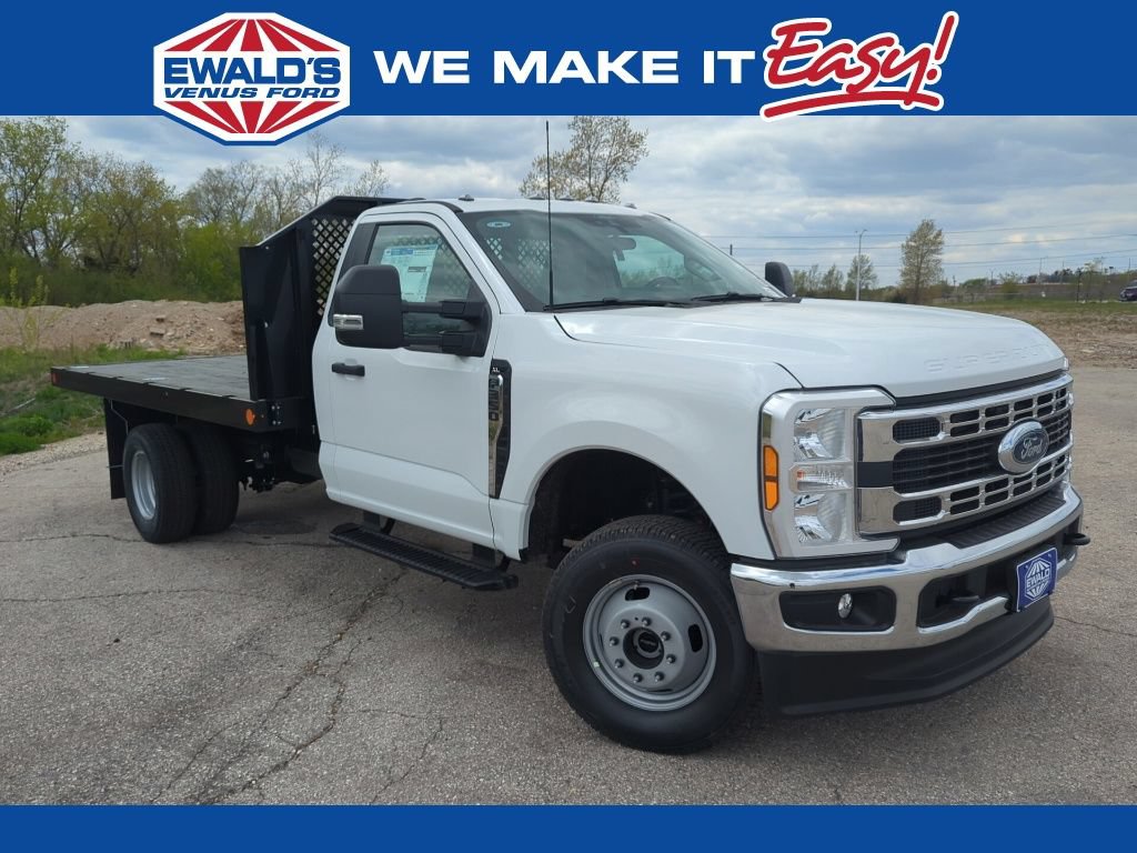 New 2026 Ford F350 XL w/ XL Chrome Package AWD/4WD image 1