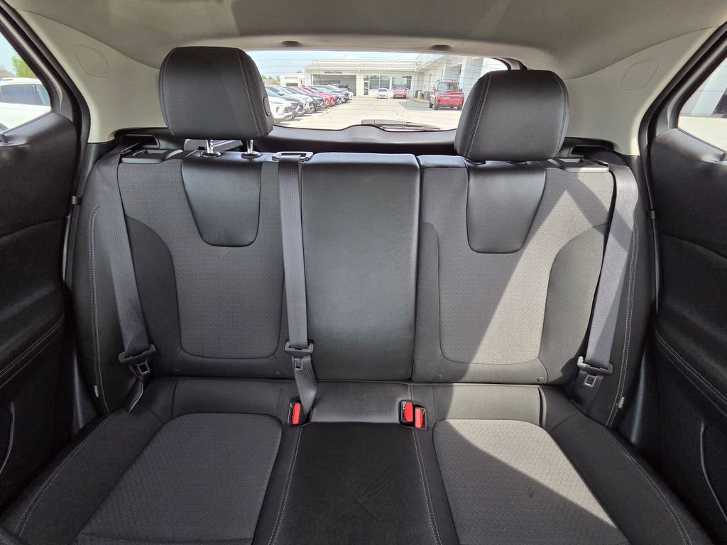 Used 2024 Buick Encore GX Preferred image 27