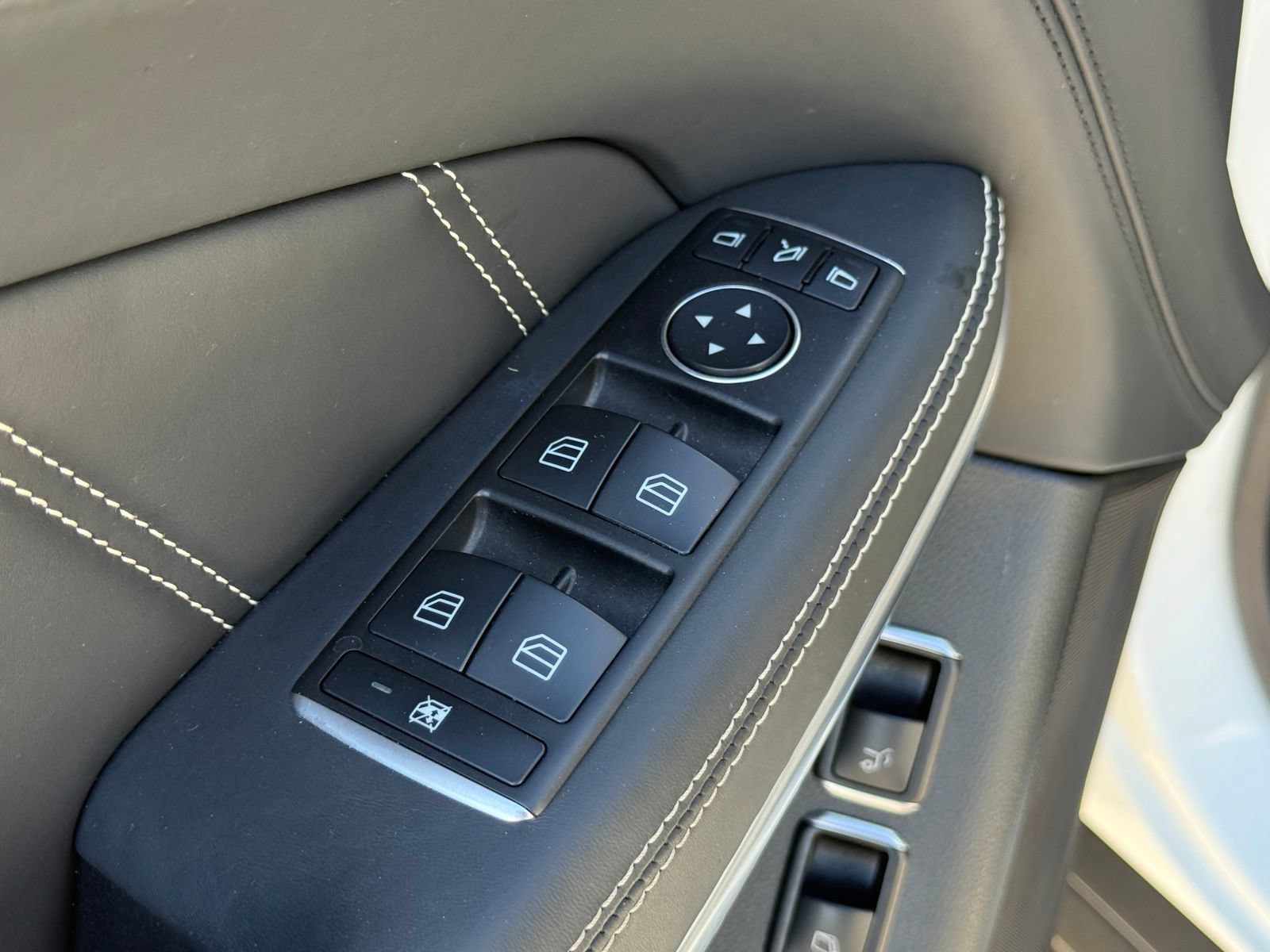 Used 2018 Mercedes-Benz GLS 63 AMG 4MATIC image 24
