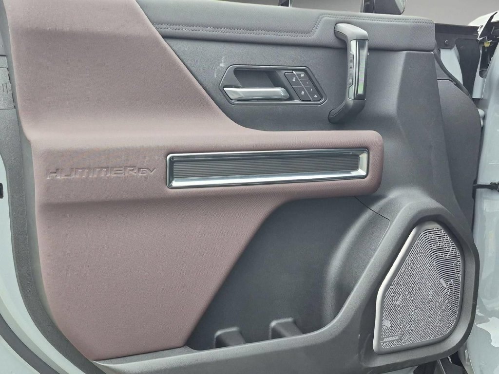 New 2026 GMC Hummer EV 4x4 Crew Cab image 21