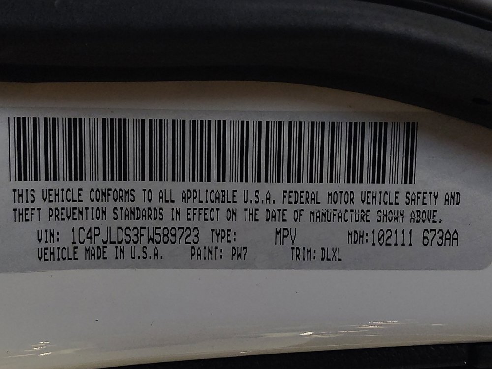 Used 2015 Jeep Cherokee Limited w/ Luxury Group FWD image 33