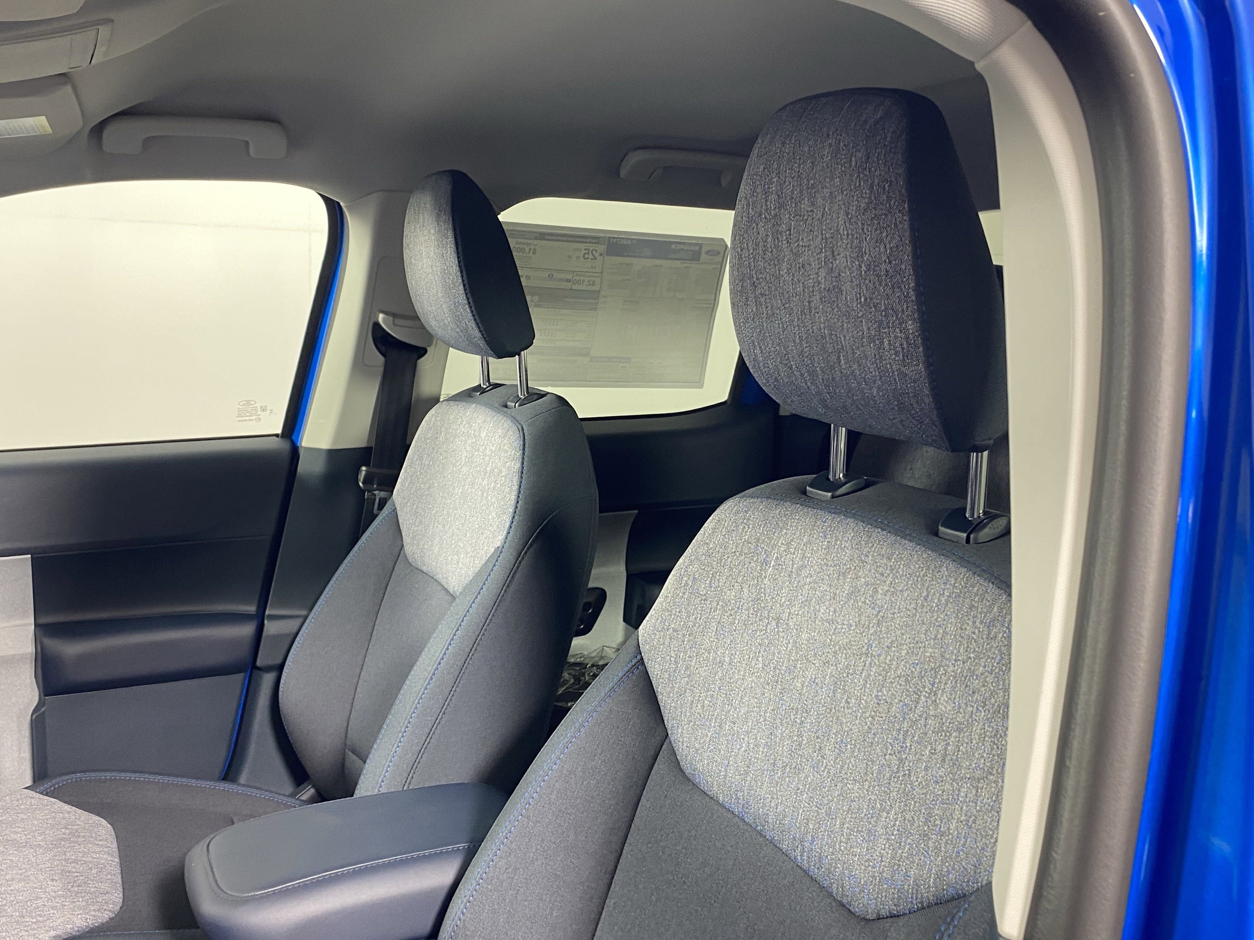 New 2025 Ford Maverick XLT w/ XLT Luxury Package image 17