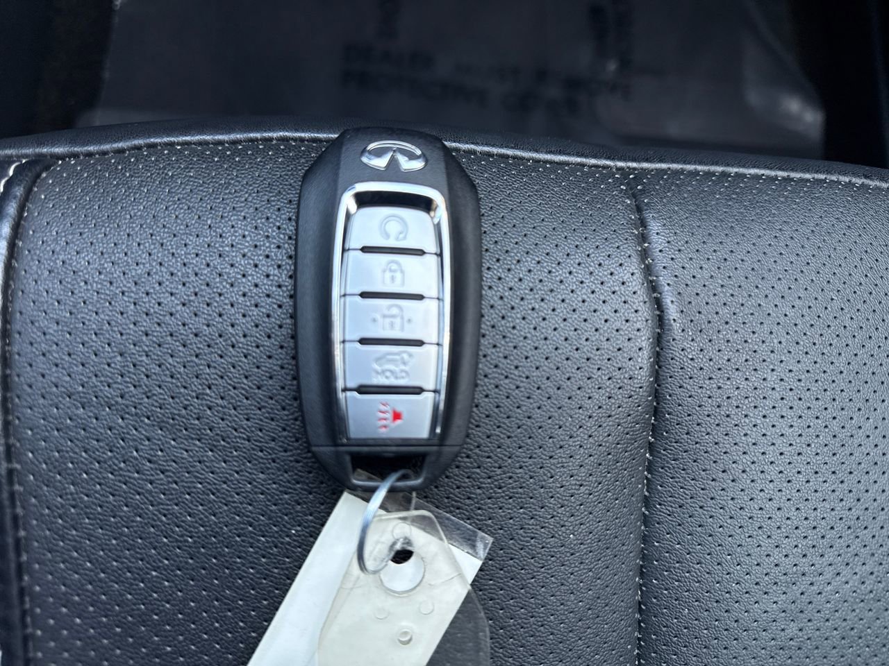 Used 2023 INFINITI QX60 Luxe image 33