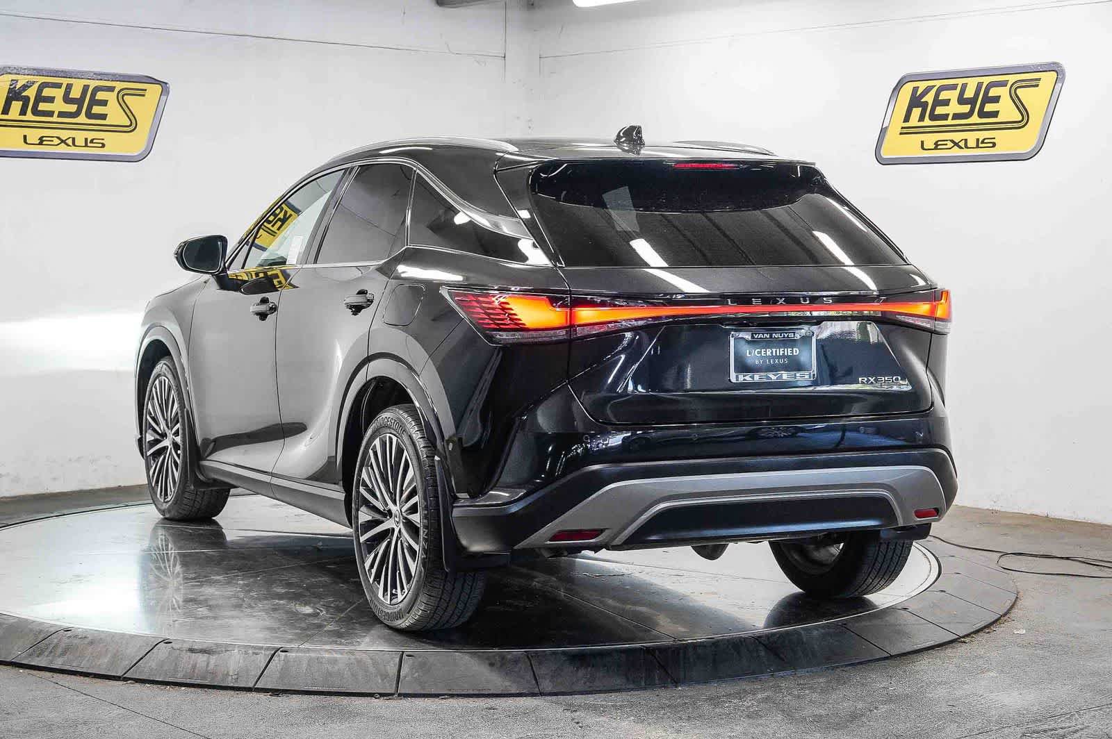 Used 2024 Lexus RX 350 Premium Plus w/ Convenience Package FWD image 2