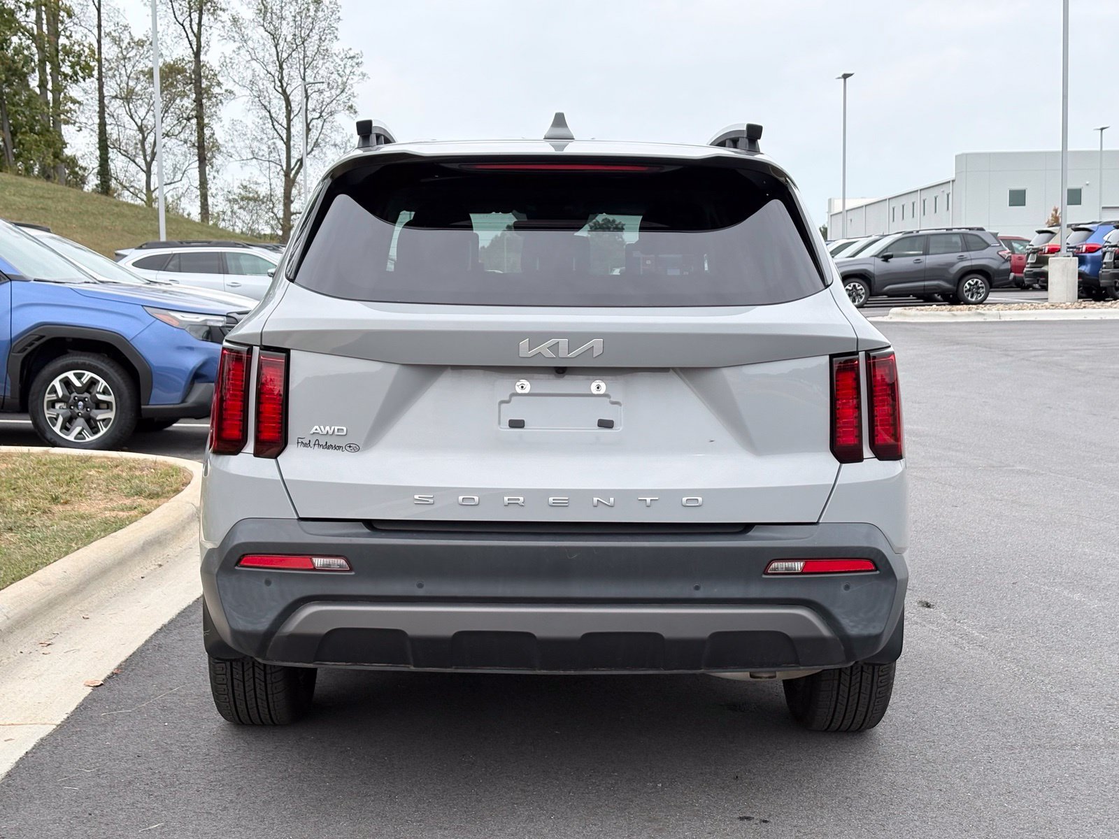 Used 2022 Kia Sorento S AWD/4WD image 10