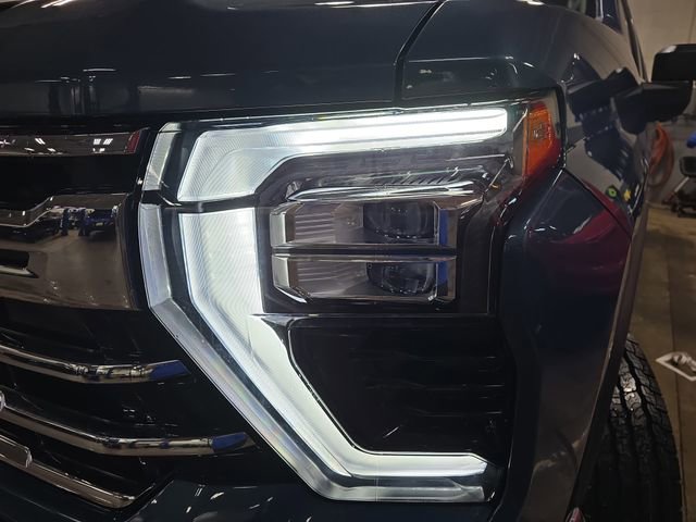 New 2026 Chevrolet Silverado 2500 LTZ w/ LTZ Convenience Package image 32