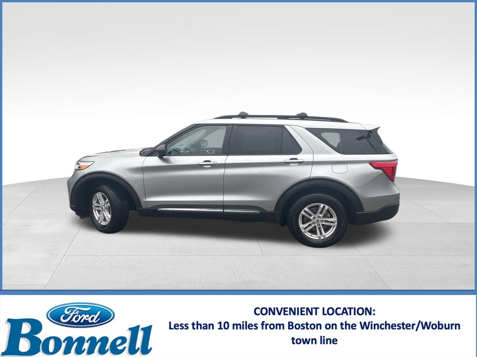 Used 2021 Ford Explorer XLT w/ Equipment Group 202A image 2