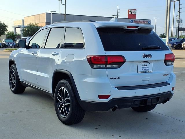 Used 2020 Jeep Grand Cherokee Trailhawk w/ Trailhawk Luxury Group AWD/4WD image 2