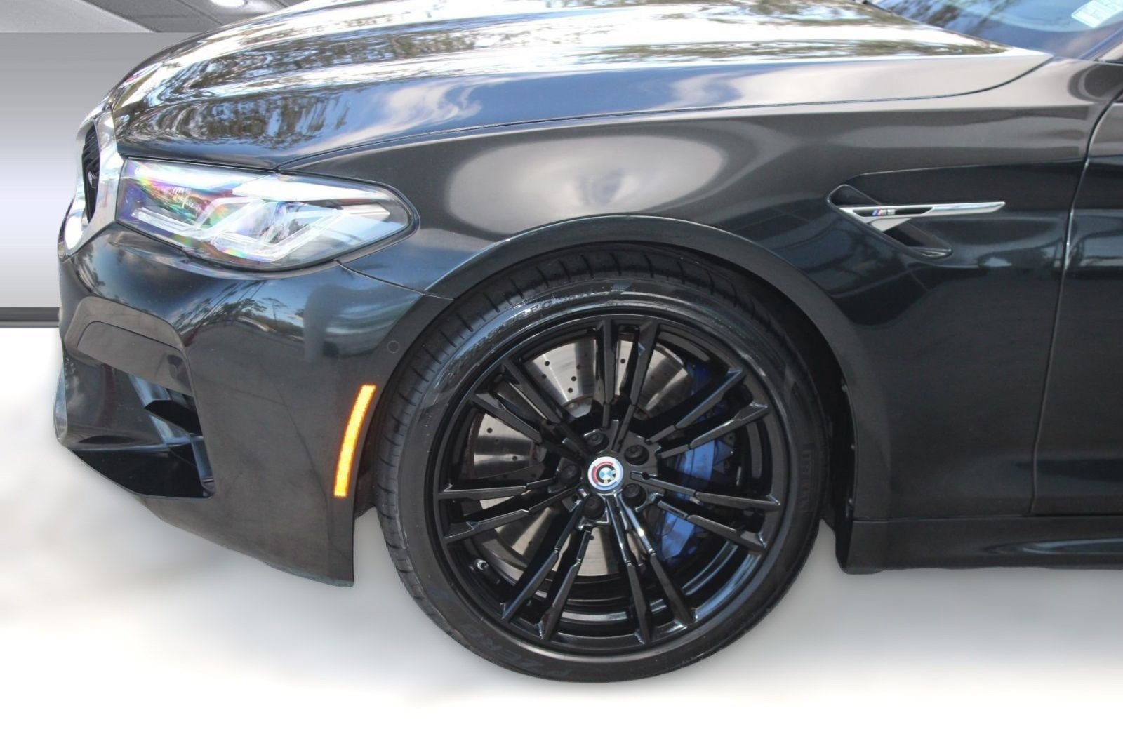 Used 2023 BMW M5 AWD/4WD image 12