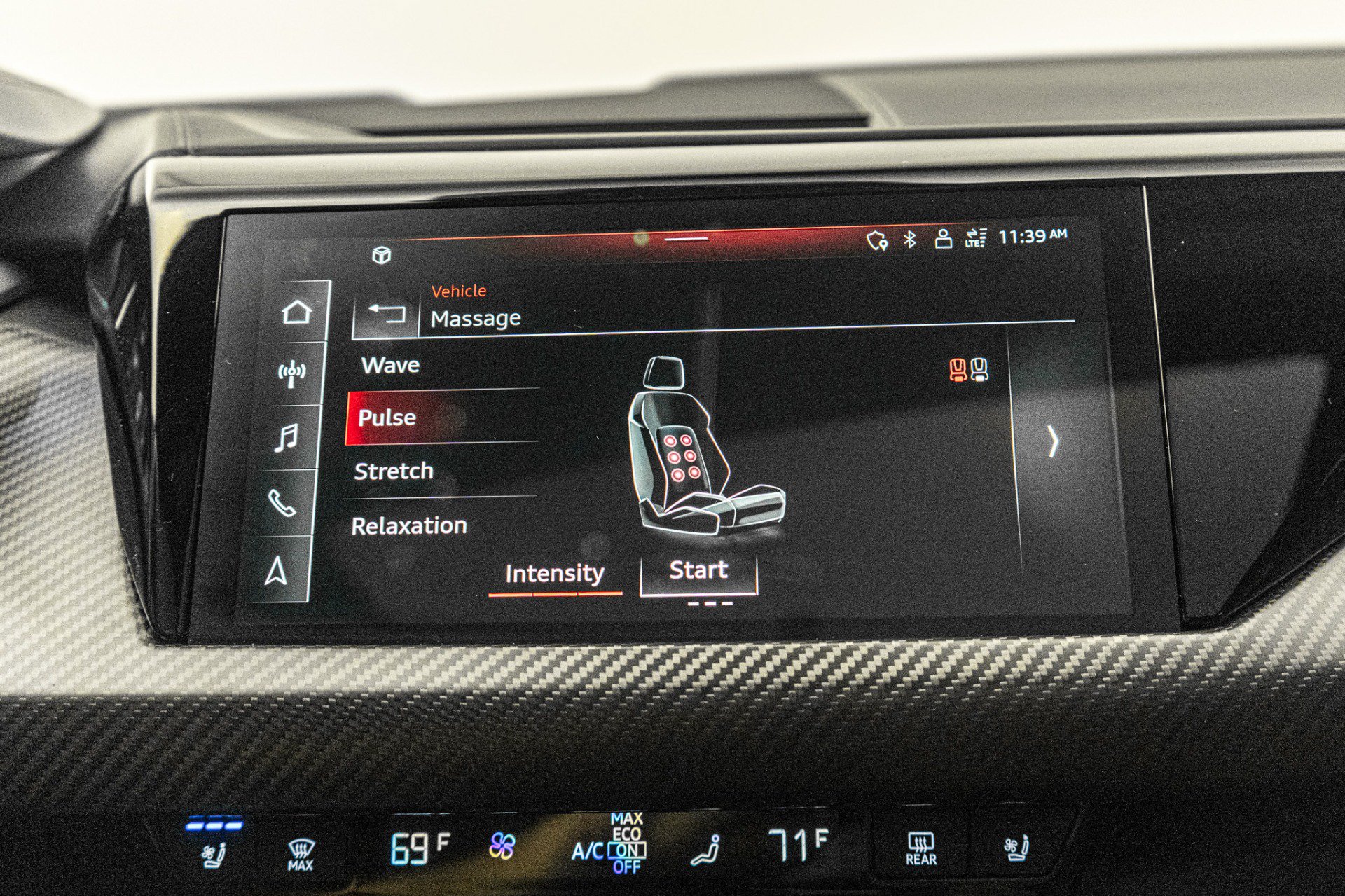Used 2023 Audi RS e-tron GT w/ Carbon Performance Package AWD/4WD image 28