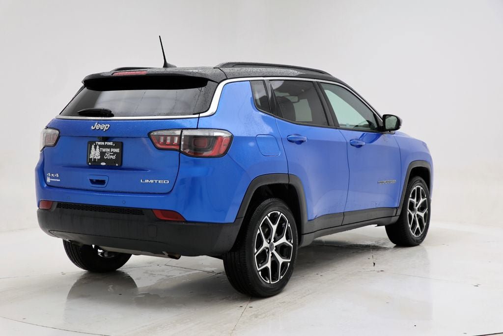 Used 2025 Jeep Compass Limited AWD/4WD image 8