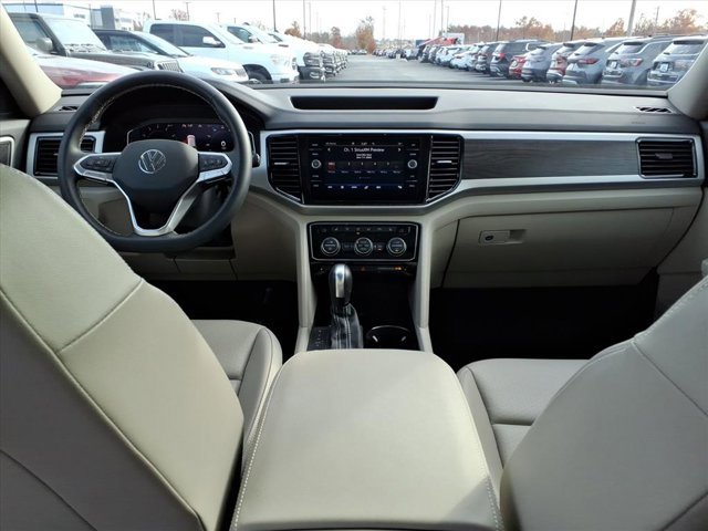 Used 2022 Volkswagen Atlas SE image 8