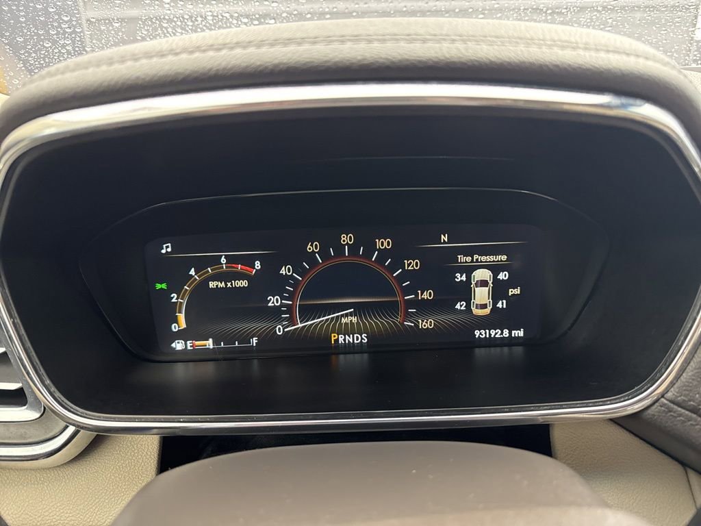 Used 2018 Lincoln Continental Reserve w/ Rear-seat Package image 19