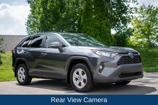 Used 2019 Toyota RAV4 XLE w/ Convenience Package AWD/4WD image 3