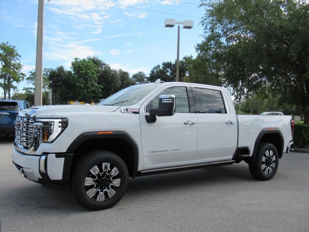 New 2026 GMC Sierra 2500 Denali w/ Denali Reserve Package image 3