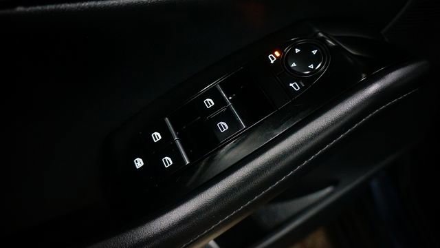 Used 2025 MAZDA CX-30 AWD 2.5 S w/ Preferred Package image 29