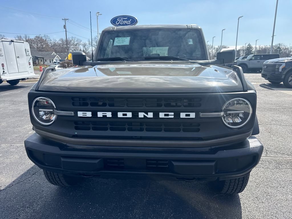 Used 2025 Ford Bronco Big Bend image 3