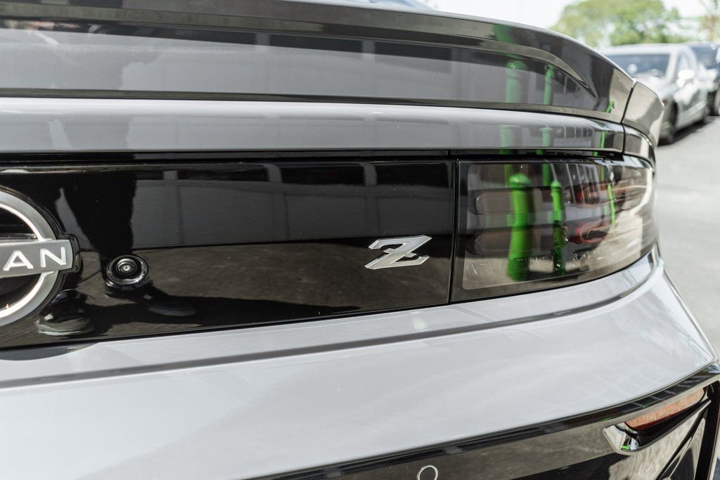 Used 2024 Nissan Z NISMO w/ Floor Mat Package image 34